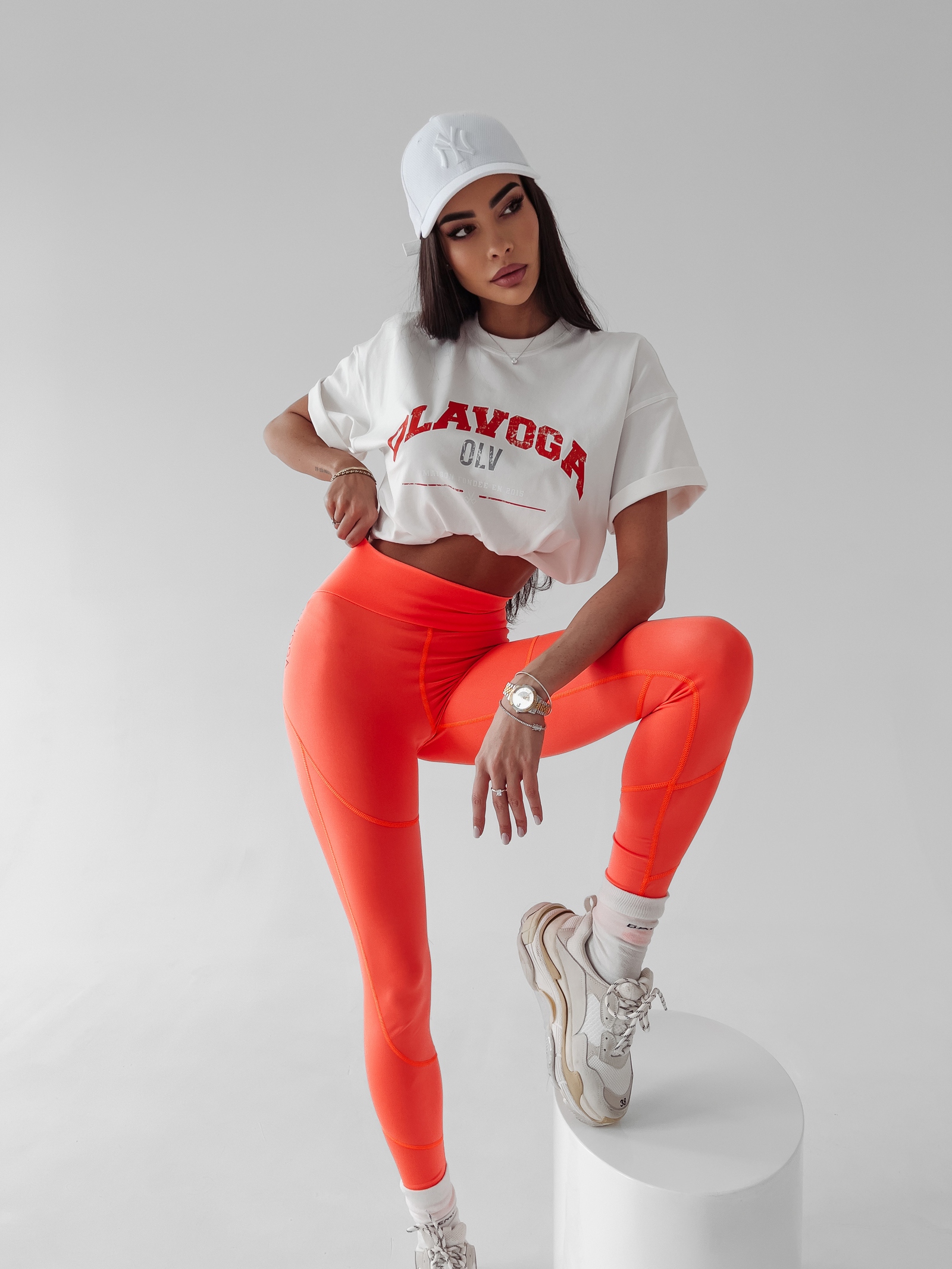 T-shirt oversize Negra Ola Voga ecru