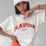 T-shirt oversize Negra Ola Voga ecru