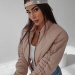 Kurtka krótka Emily Ola Voga beżowa