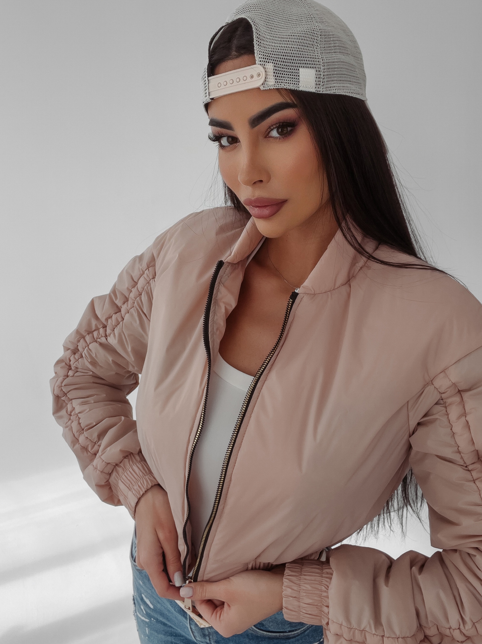 Kurtka krótka Emily Ola Voga beżowa