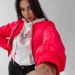 Kurtka krótka Emily Ola Voga różowa