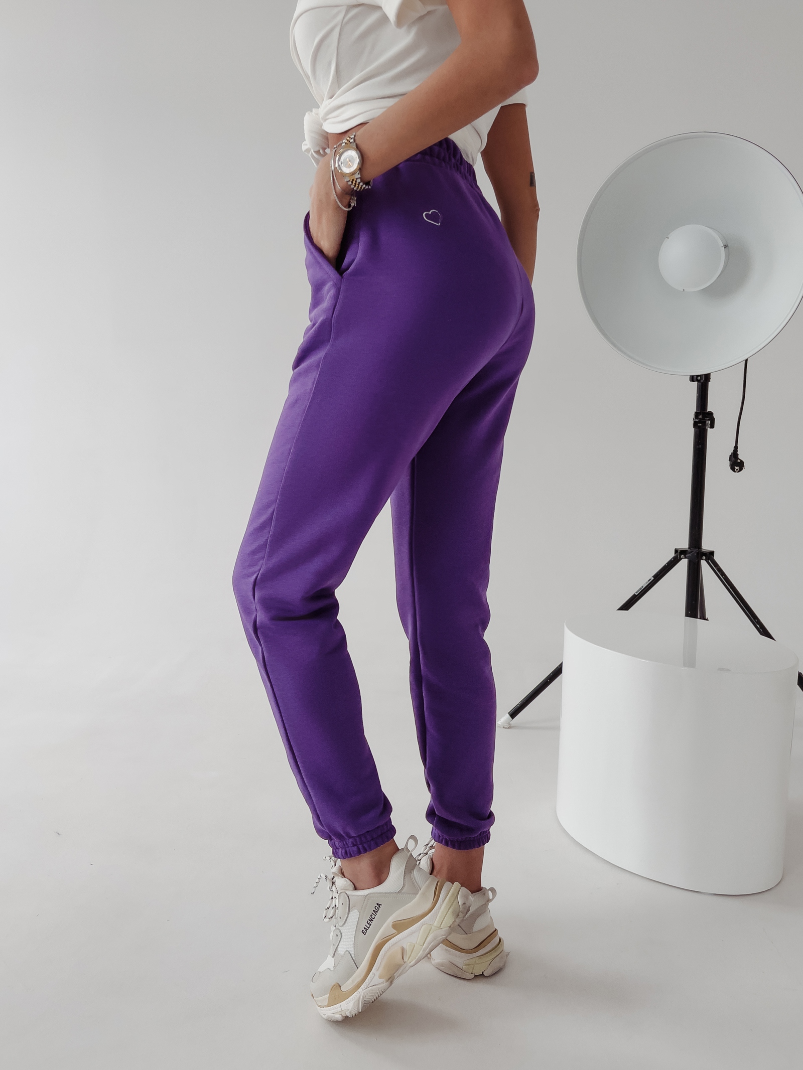 Spodnie dresowe bawełniane Seram Ola Voga fioletowe