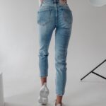 Spodnie jeansowe z przetarciami Ambre Ola Voga niebieskie