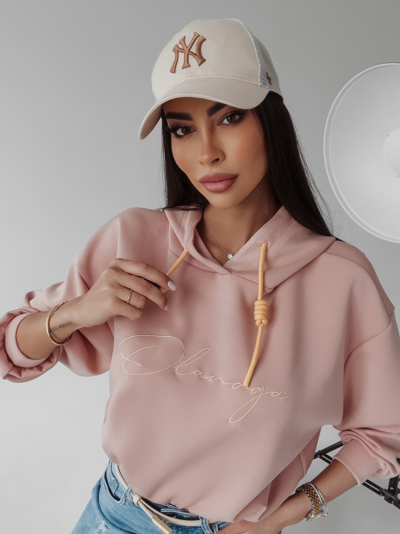 Bluza z kapturem Sienna Ola Voga brzoskwiniowa