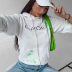 Bluza kangurka Magma Ola Voga ecru-zielona