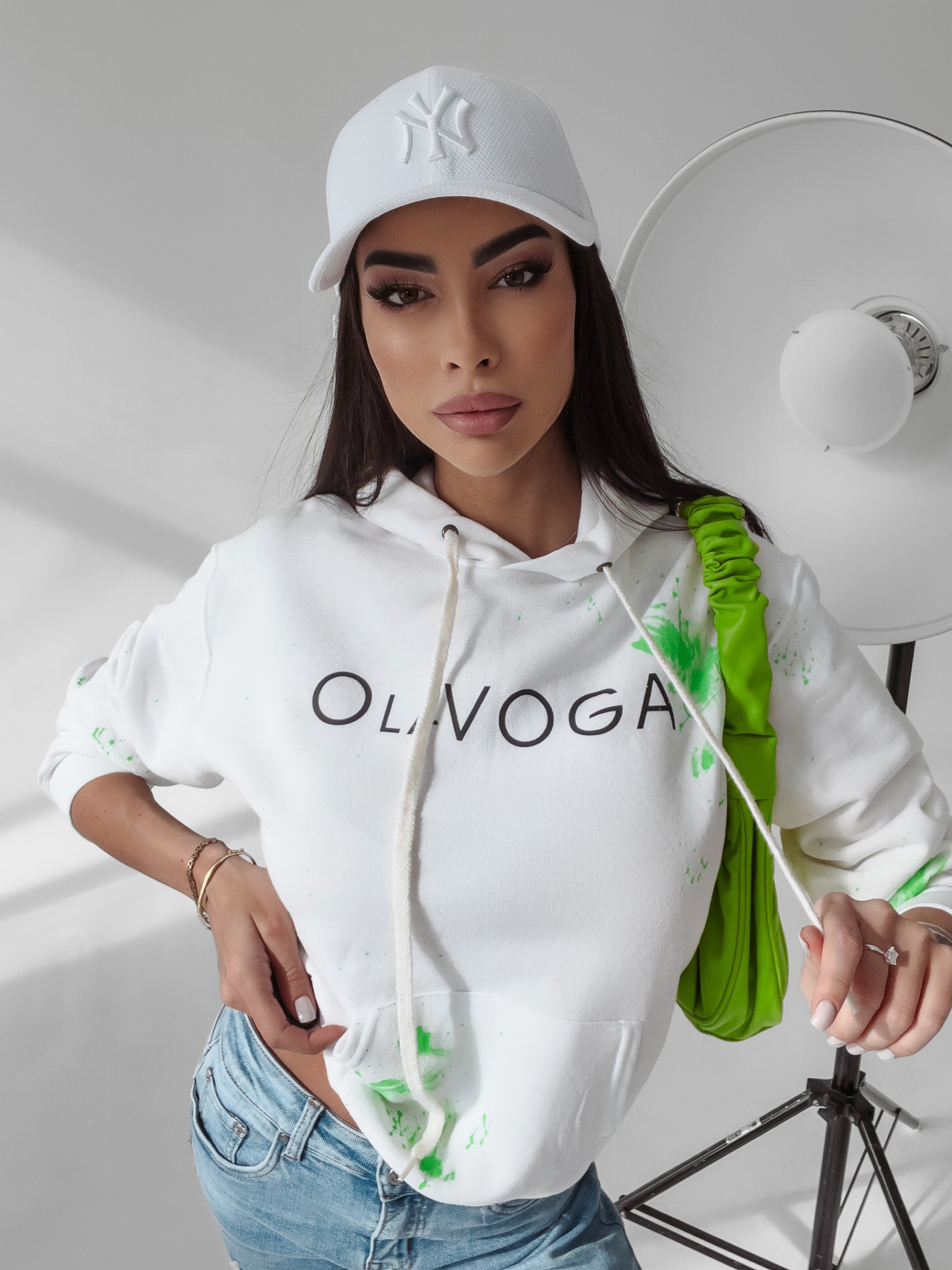 Bluza kangurka Magma Ola Voga ecru-zielona