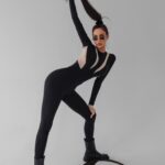 Kombinezon kobiecy dopasowany Madera Ola Voga czarny