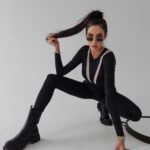 Kombinezon kobiecy dopasowany Madera Ola Voga czarny