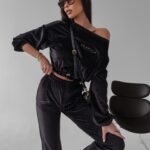 Komplet welurowy Timor Ola Voga czarny