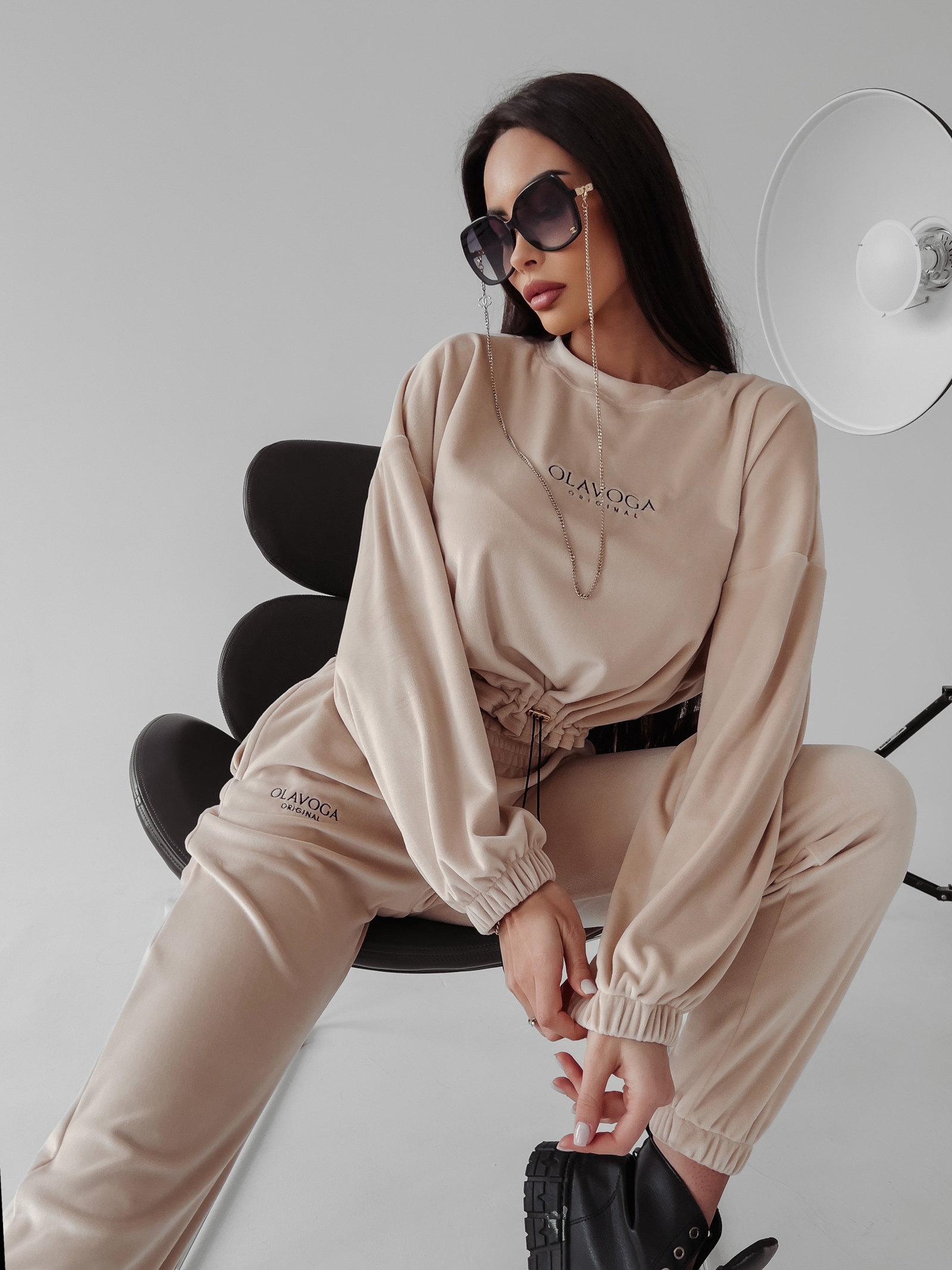 Komplet welurowy Timor Ola Voga beżowy