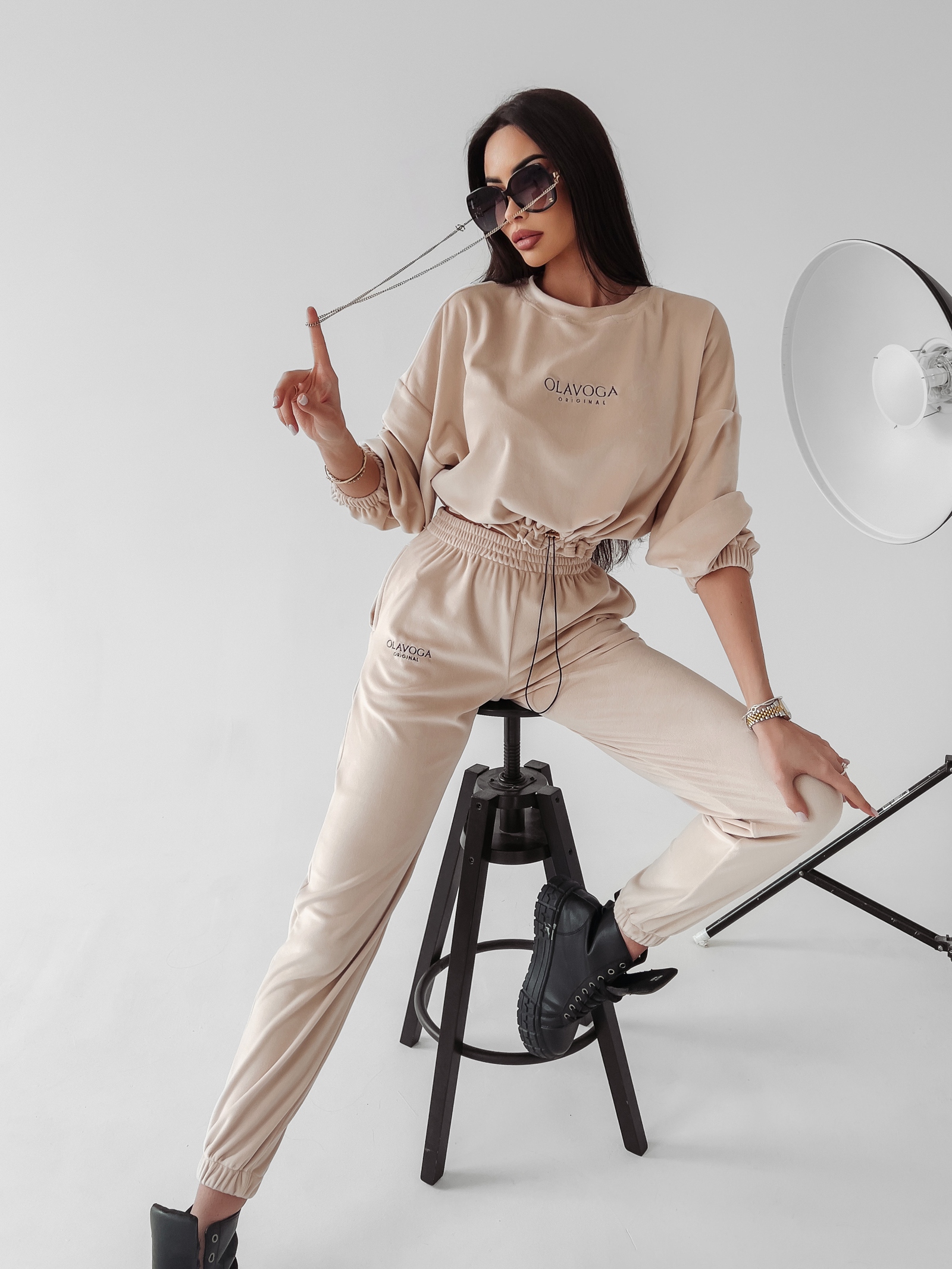 Komplet welurowy Timor Ola Voga beżowy