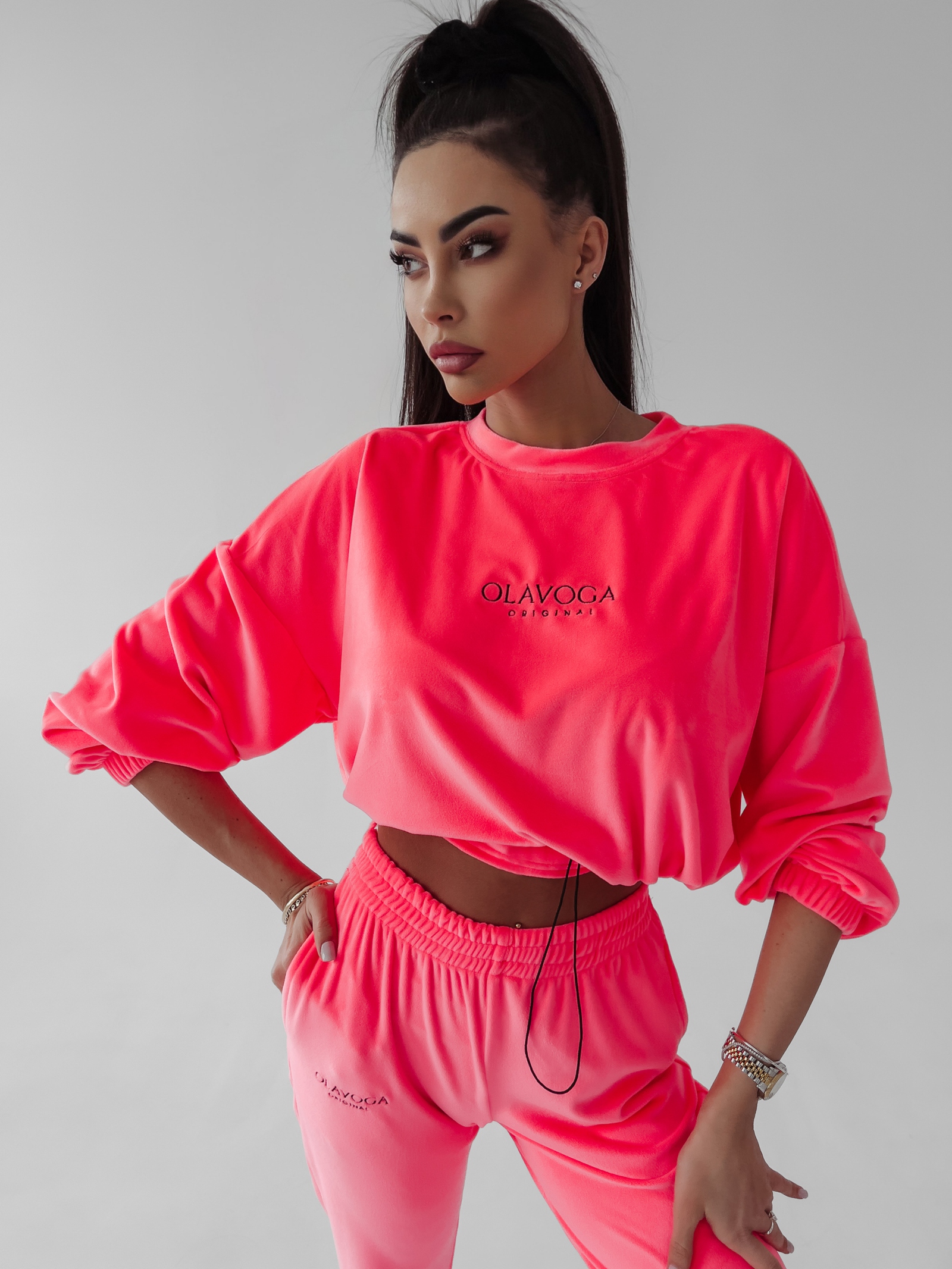 Komplet welurowy Timor Ola Voga neonowy róż