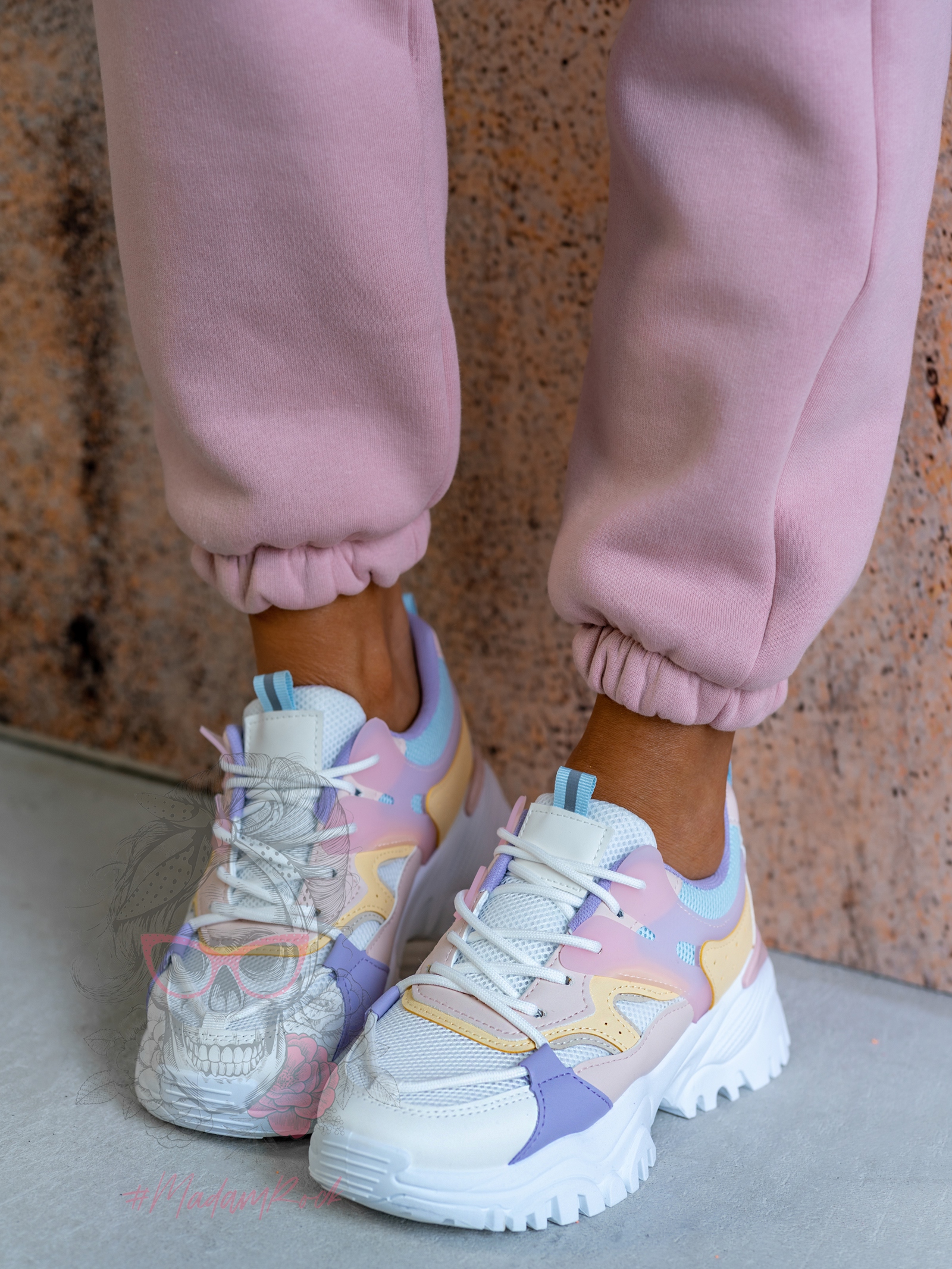 Buty sportowe Madam Cakes pudrowe Buty sportowe Madam Cakes pudrowe