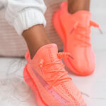 Buty sportowe Madam Faxe neonowy róż