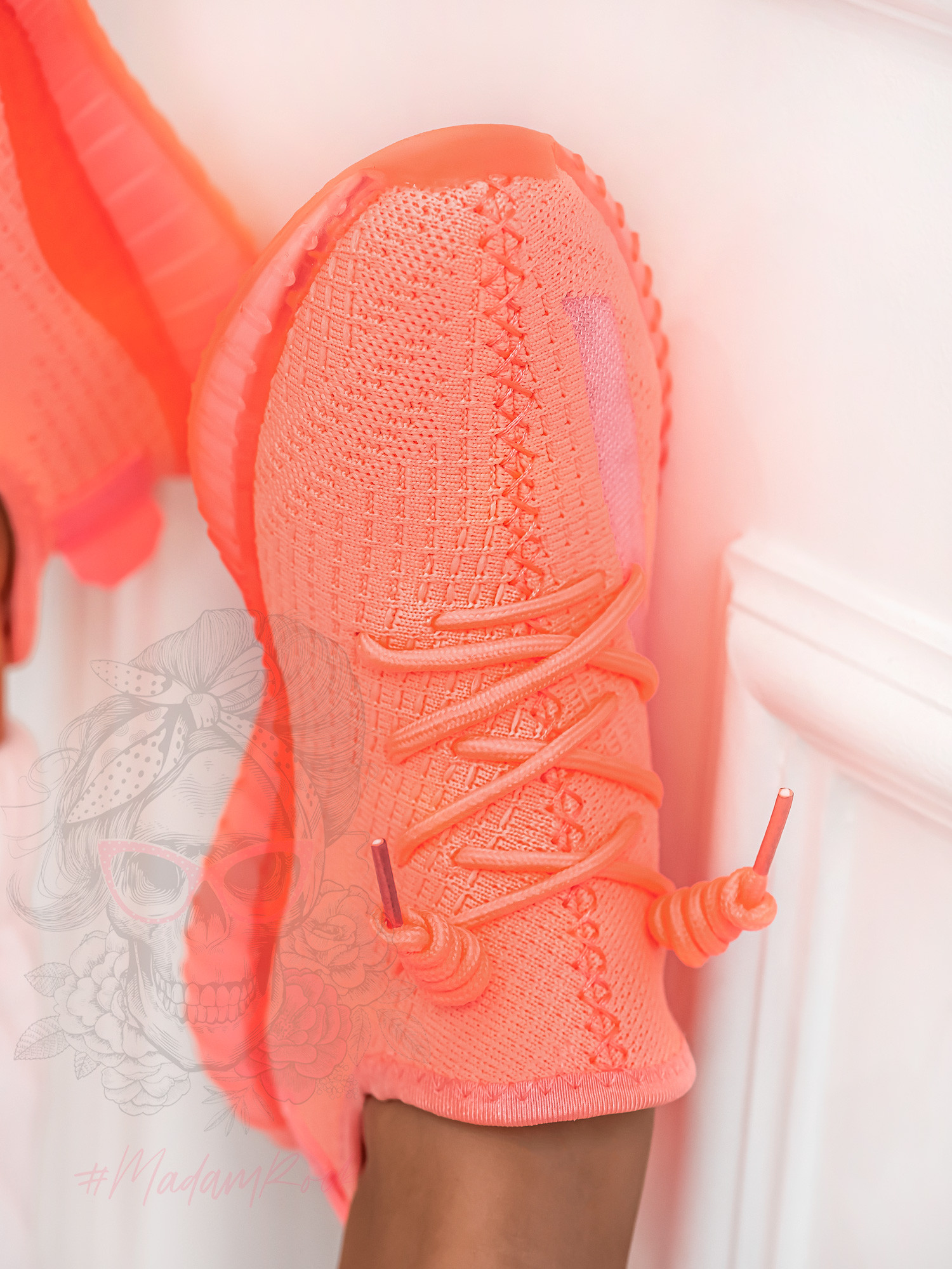 Buty sportowe Madam Faxe neonowy róż