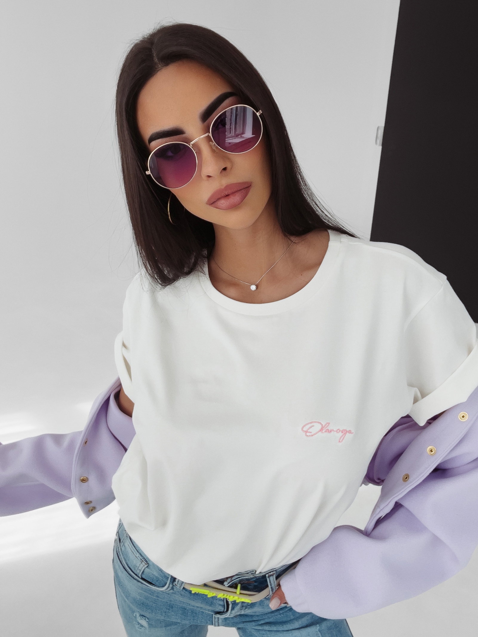 T-shirt klasyczny Lizzie Ola Voga ecru T-shirt klasyczny Lizzie Ola Voga ecru