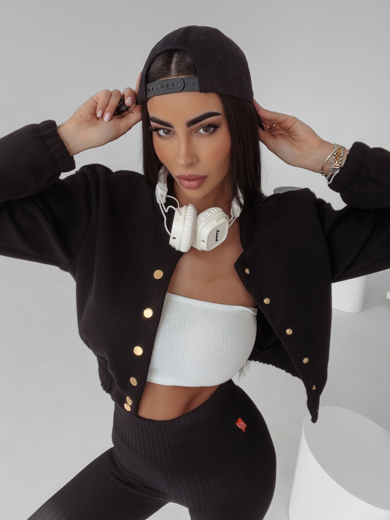 Kurtka bomberka California Ola Voga czarna