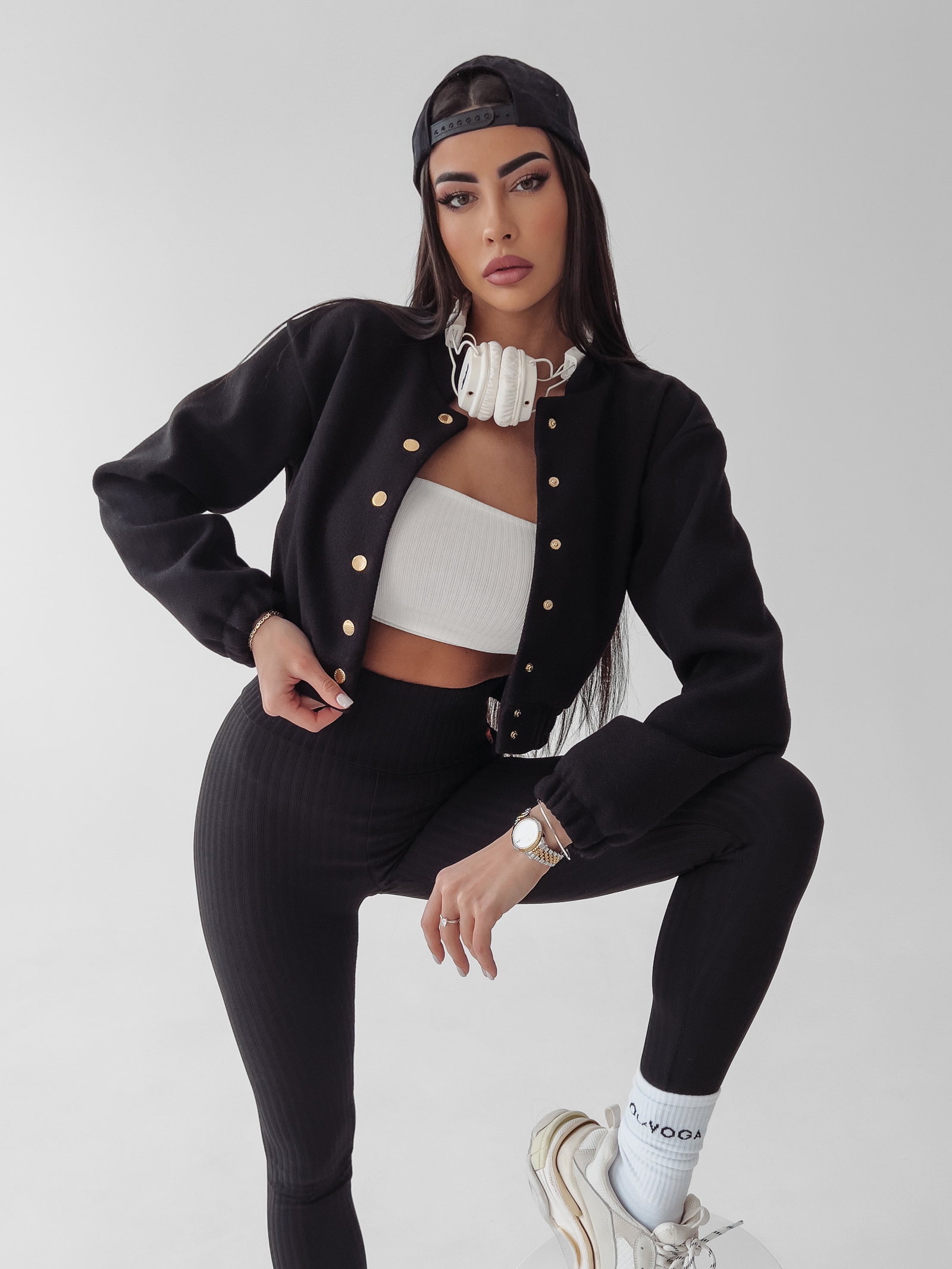 Kurtka bomberka California Ola Voga czarna Kurtka bomberka California Ola Voga czarna