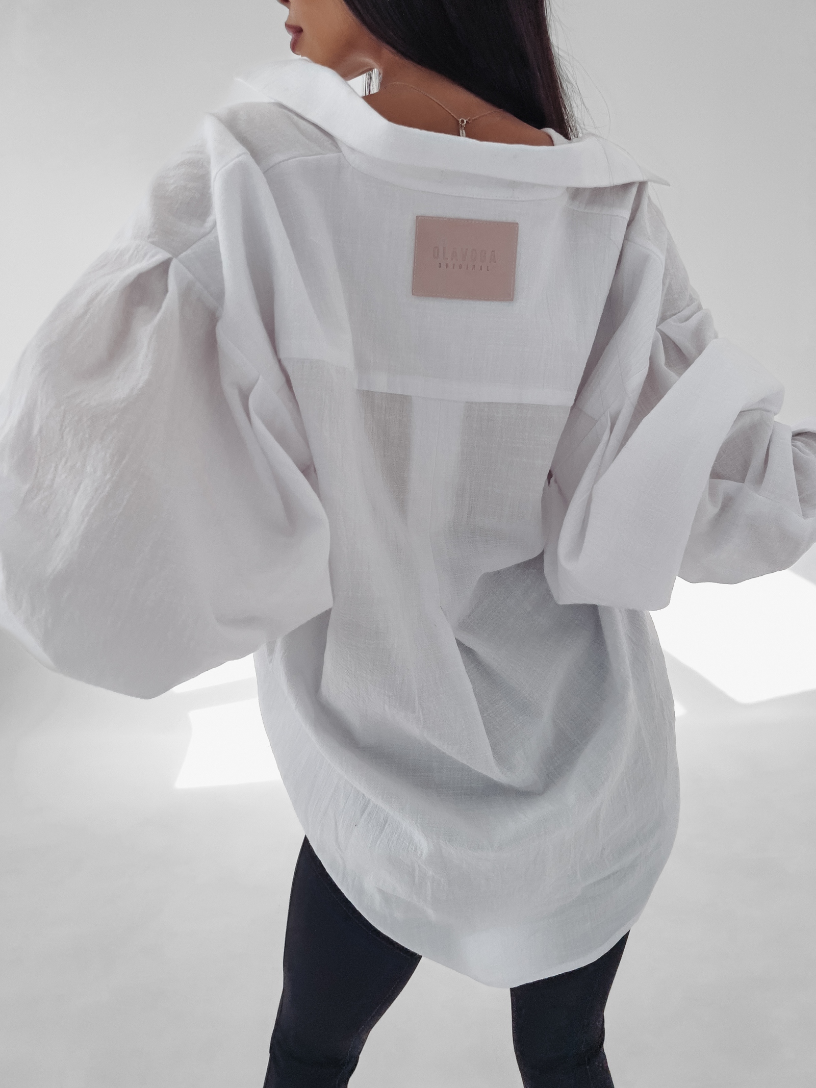 Koszula oversize Lethe Ola Voga biała Koszula oversize Lethe Ola Voga biała