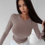 Bluzka z wiązaniem Frances Ola Voga beżowa