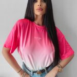 T-shirt oversize Liyo Ola Voga neon róż-ecru