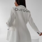 Marynarka taliowana Lara Ola Voga ecru