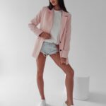 Marynarka taliowana Lara Ola Voga pudrowa