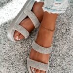 Klapki profilowane Madam Putti srebrne