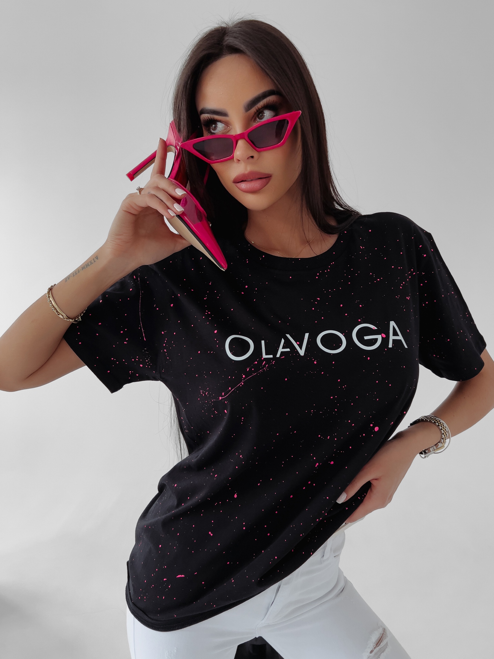 T-shirt regular fit Cadi Ola Voga czarny