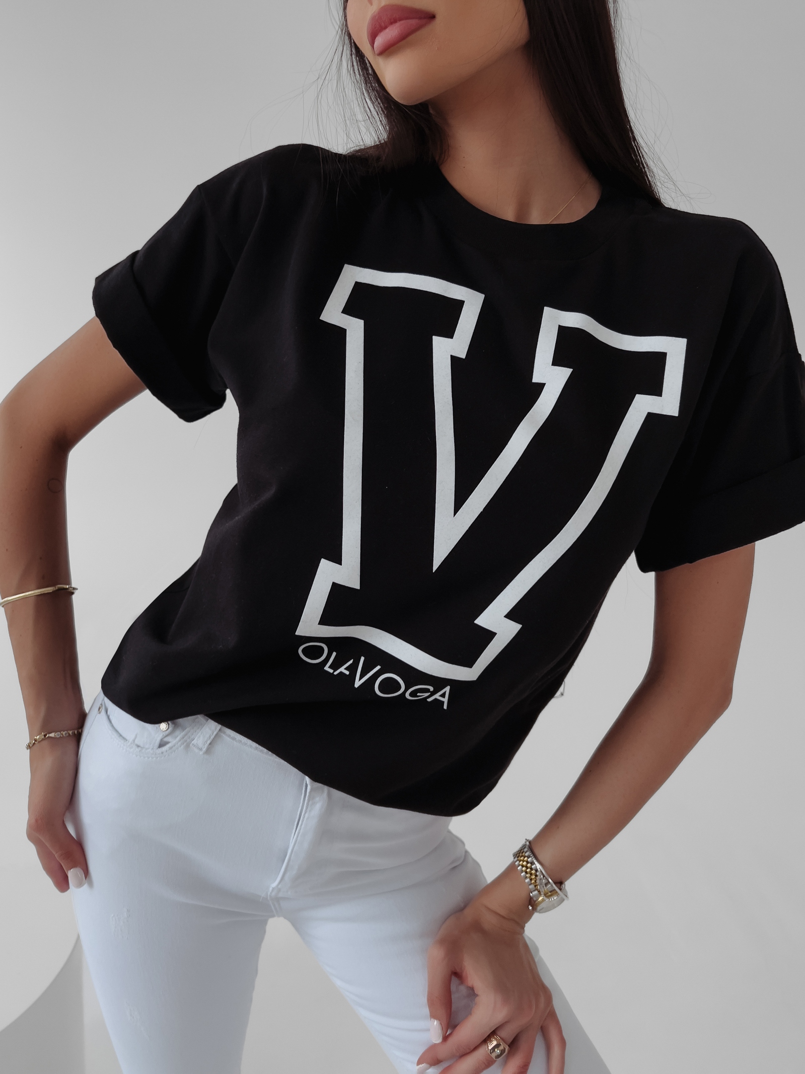 T-shirt z nadrukiem Vitalia Ola Voga czarny