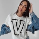 T-shirt z nadrukiem Vitalia Ola Voga ecru