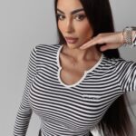 Bluzka prążkowana Cassi Ola Voga czarna