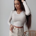 Bluzka prążkowana Cassi Ola Voga beżowa