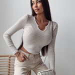 Bluzka prążkowana Cassi Ola Voga beżowa