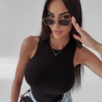 Top basic bawełniany Teja Ola Voga czarny