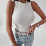 Top basic bawełniany Teja Ola Voga ecru