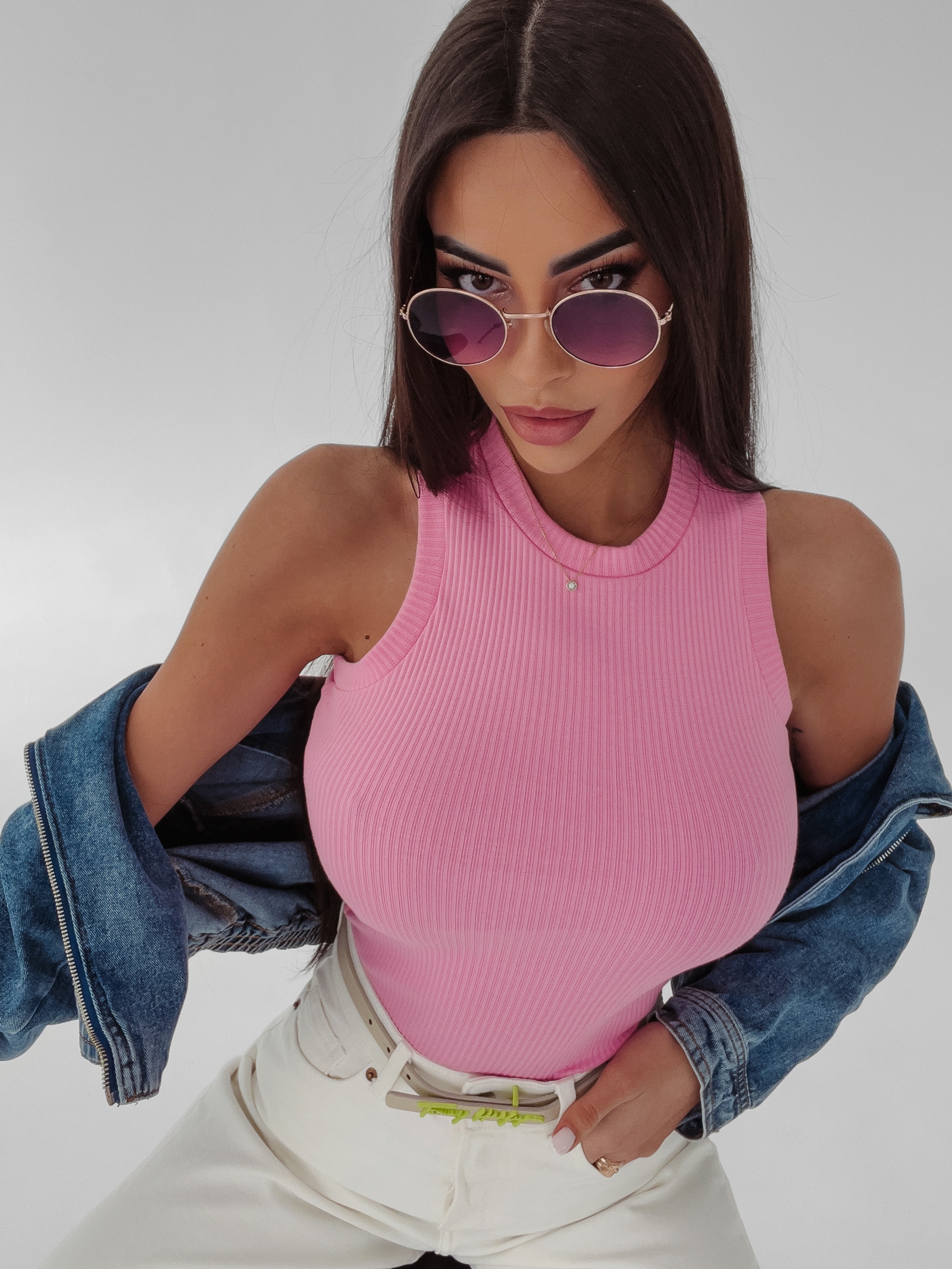 Top basic bawełniany Teja Ola Voga różowy