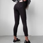 Spodnie jeansowe dopasowane Baria 252 Ola Voga czarne