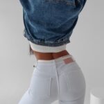 Spodnie jeansowe dopasowane Baria 252 Ola Voga białe