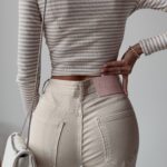 Spodnie jeansowe mom fit Cami 249 Ola Voga beżowe