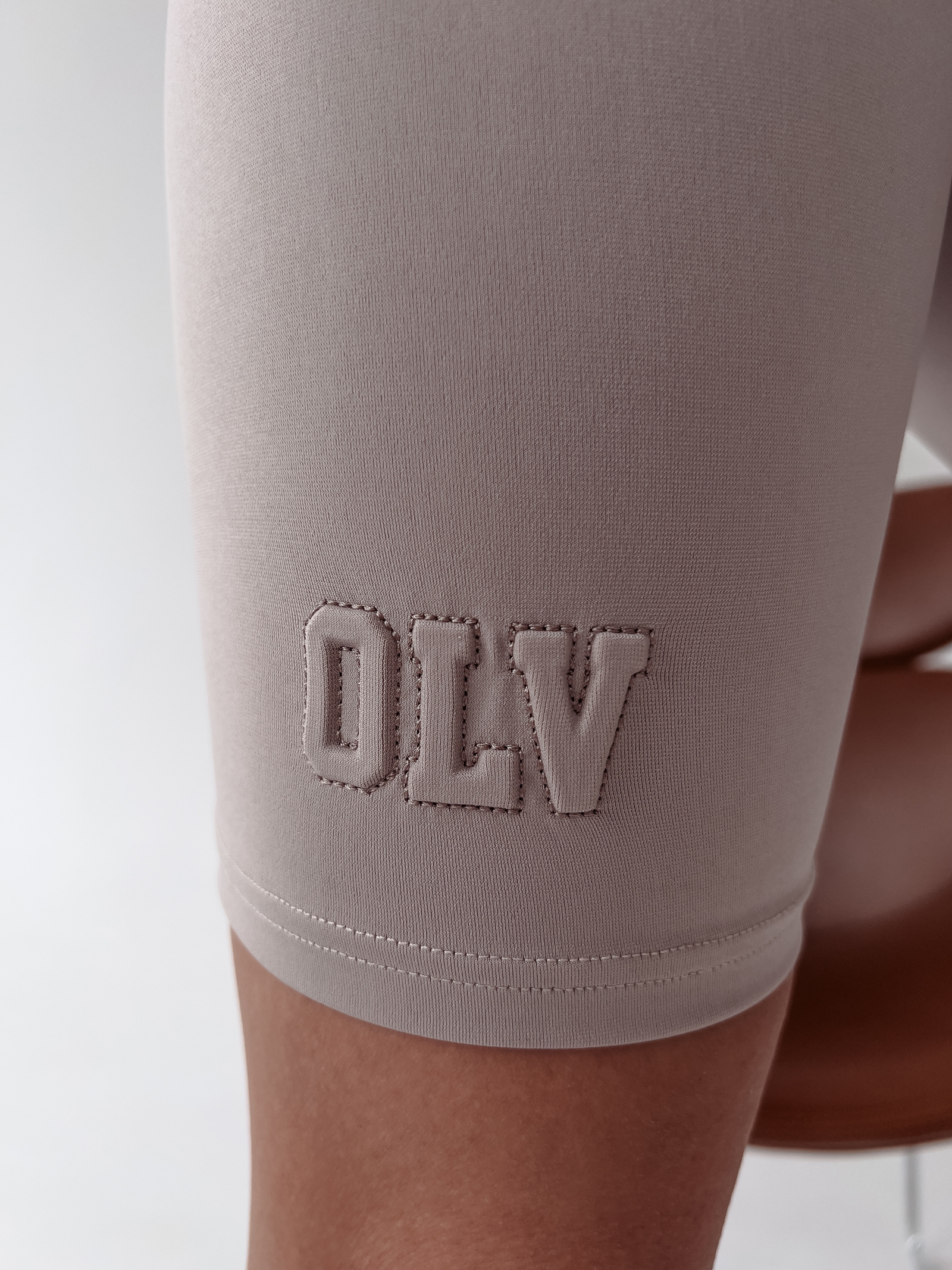 Komplet sportowy Cari Ola Voga beżowy Komplet sportowy Cari Ola Voga beżowy