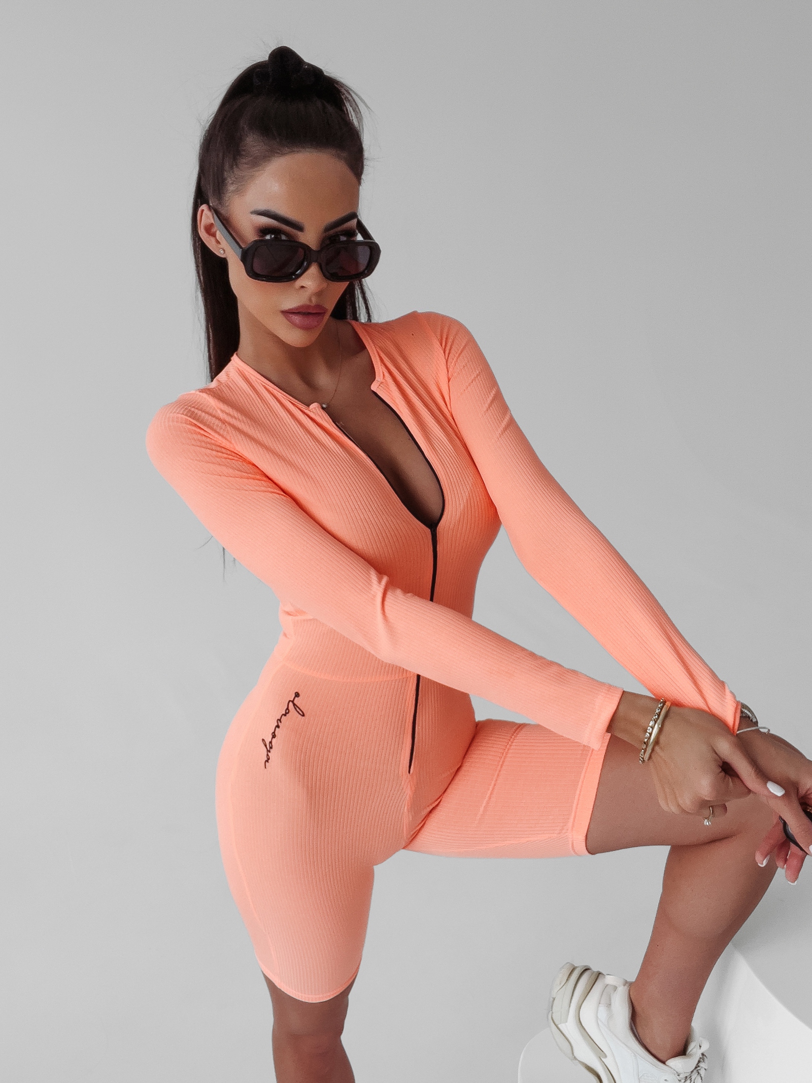 Kombinezon dopasowany sportowy Eris Ola Voga łososiowy