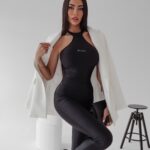 Kombinezon dopasowany Rea Ola Voga czarny