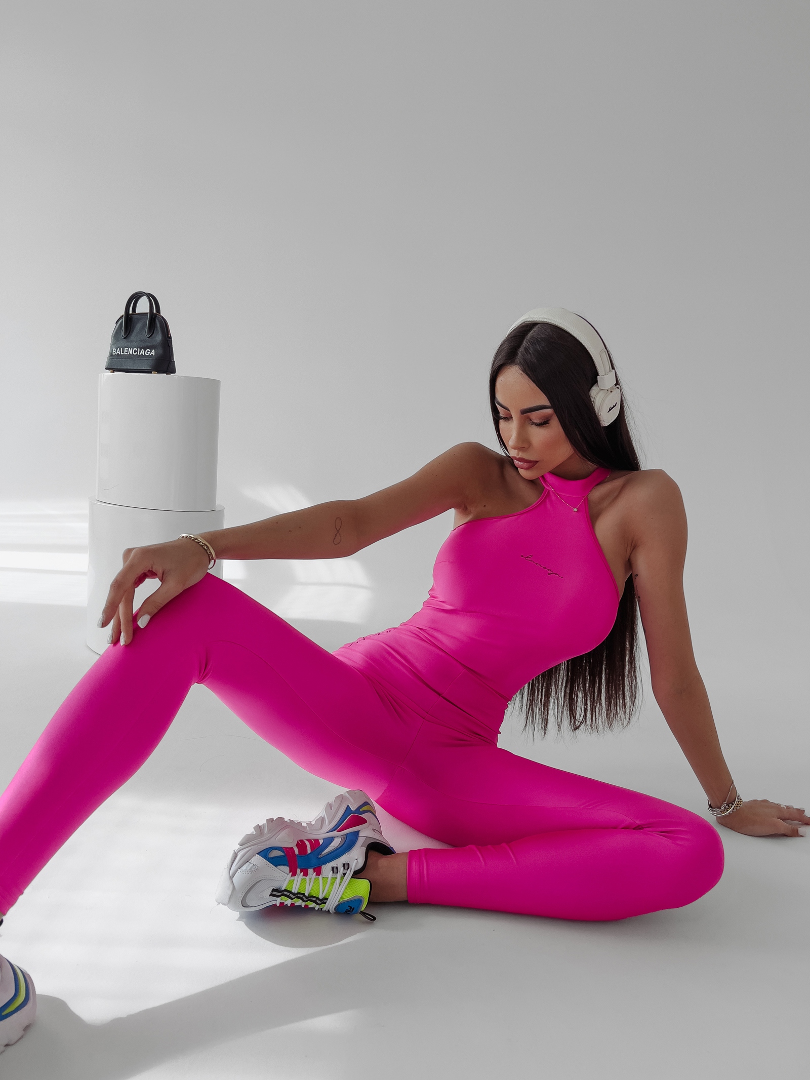 Kombinezon dopasowany Rea Ola Voga neonowy róż