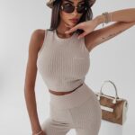 Komplet prążkowany sportowy Colet Ola Voga beżowy