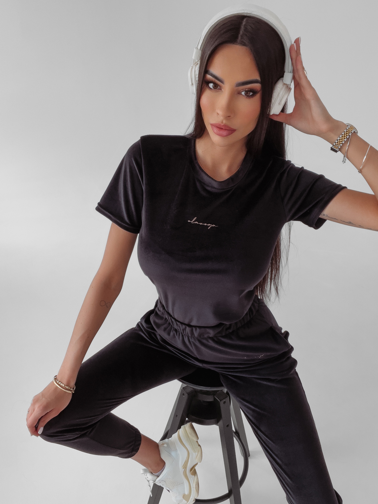 Komplet welurowy Mala Ola Voga czarny Komplet welurowy Mala Ola Voga czarny