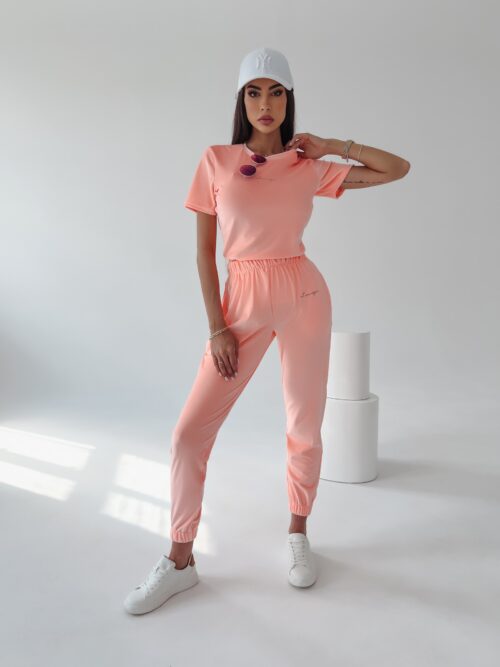 Komplet welurowy Mala Ola Voga łososiowy