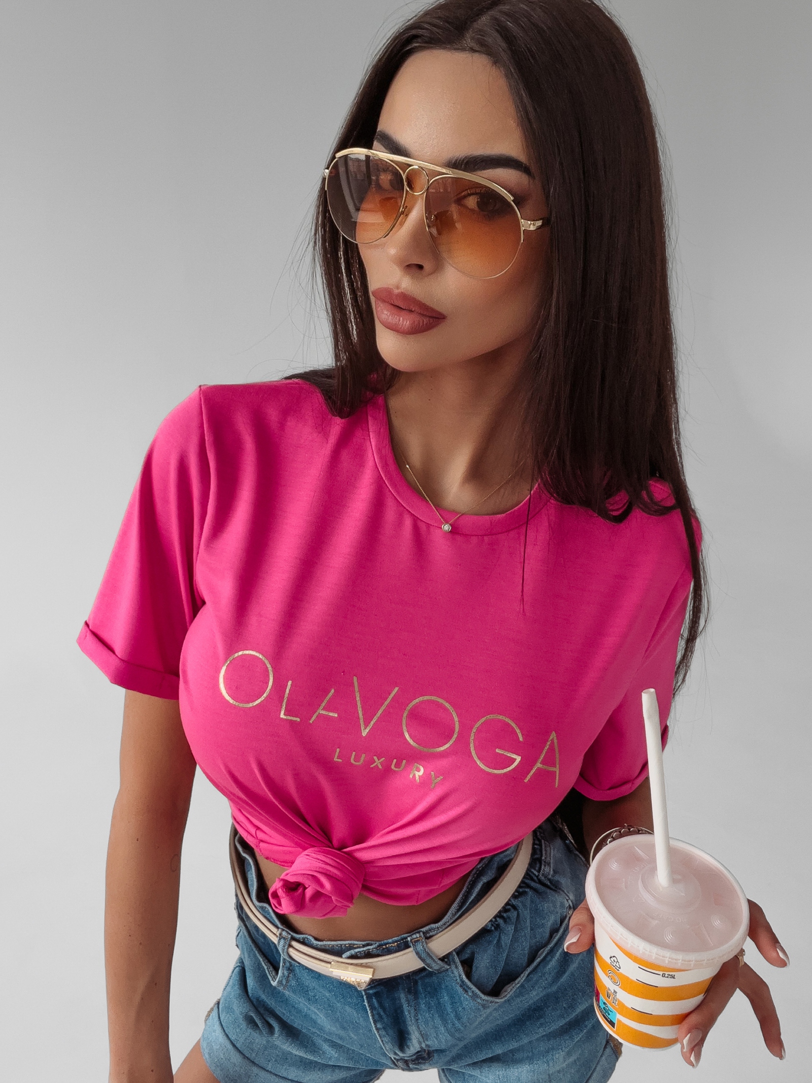 T-shirt uniwersalny Cafi Ola Voga amarantowy T-shirt uniwersalny Cafi Ola Voga amarantowy