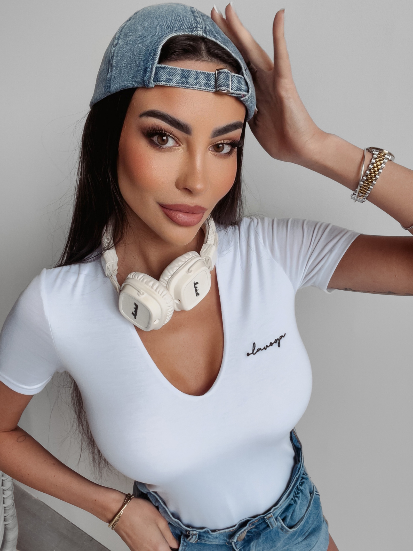 Body klasyczne Alix Ola Voga białe