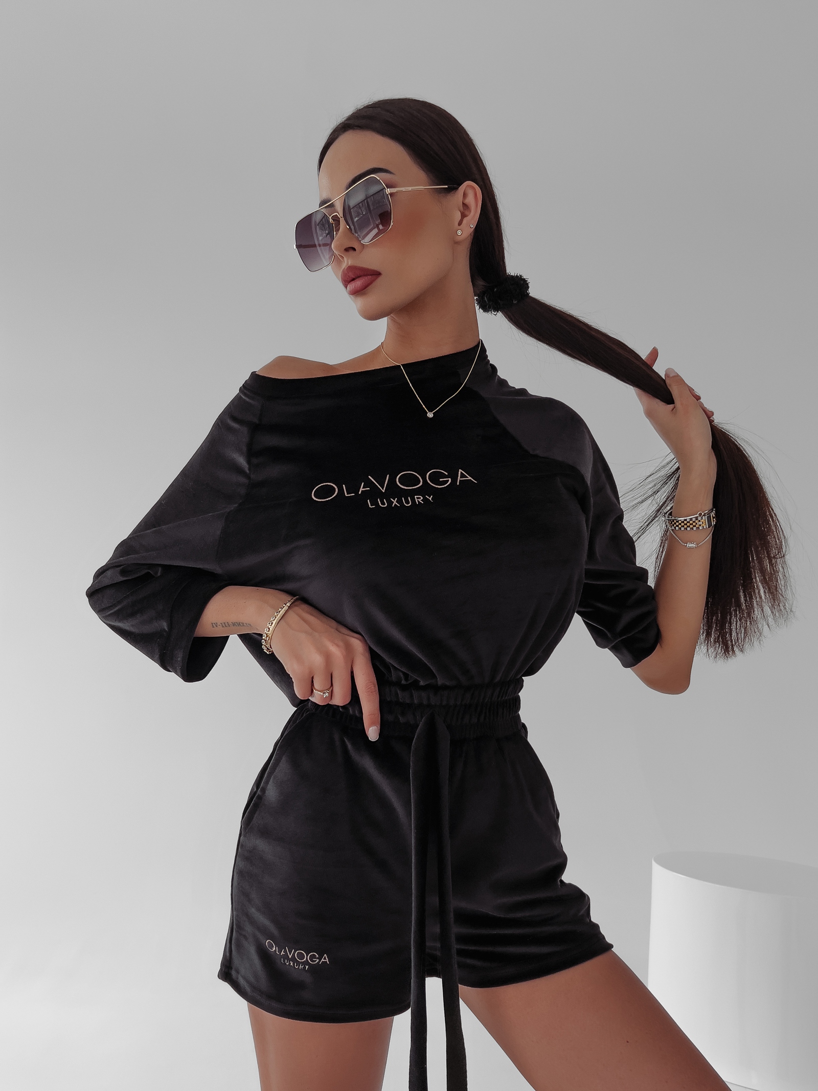 Komplet oversizowy Anabel Ola Voga czarny Komplet oversizowy Anabel Ola Voga czarny